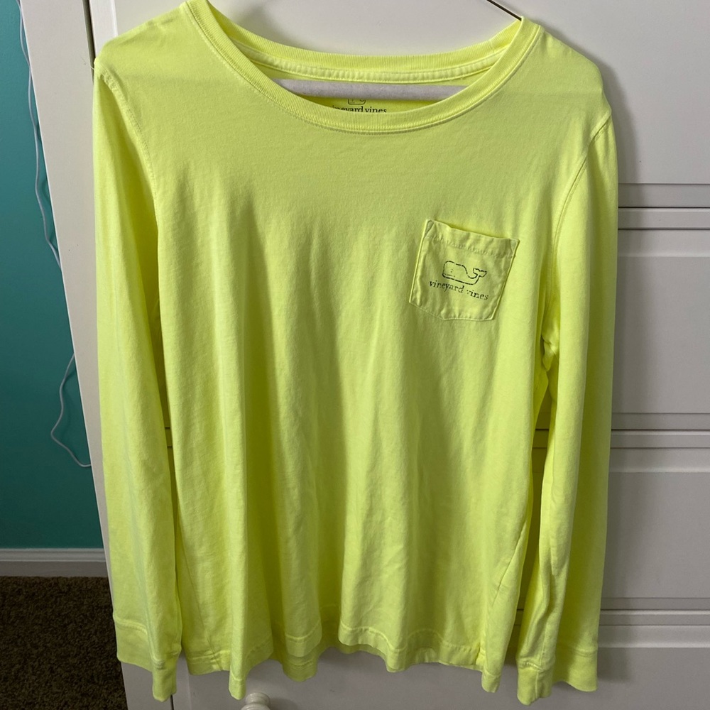 Women’s Vineyard Vines long sleeve